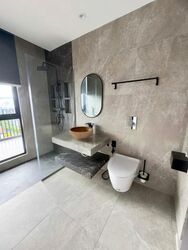 Highland Road (D19), Terrace #454342861